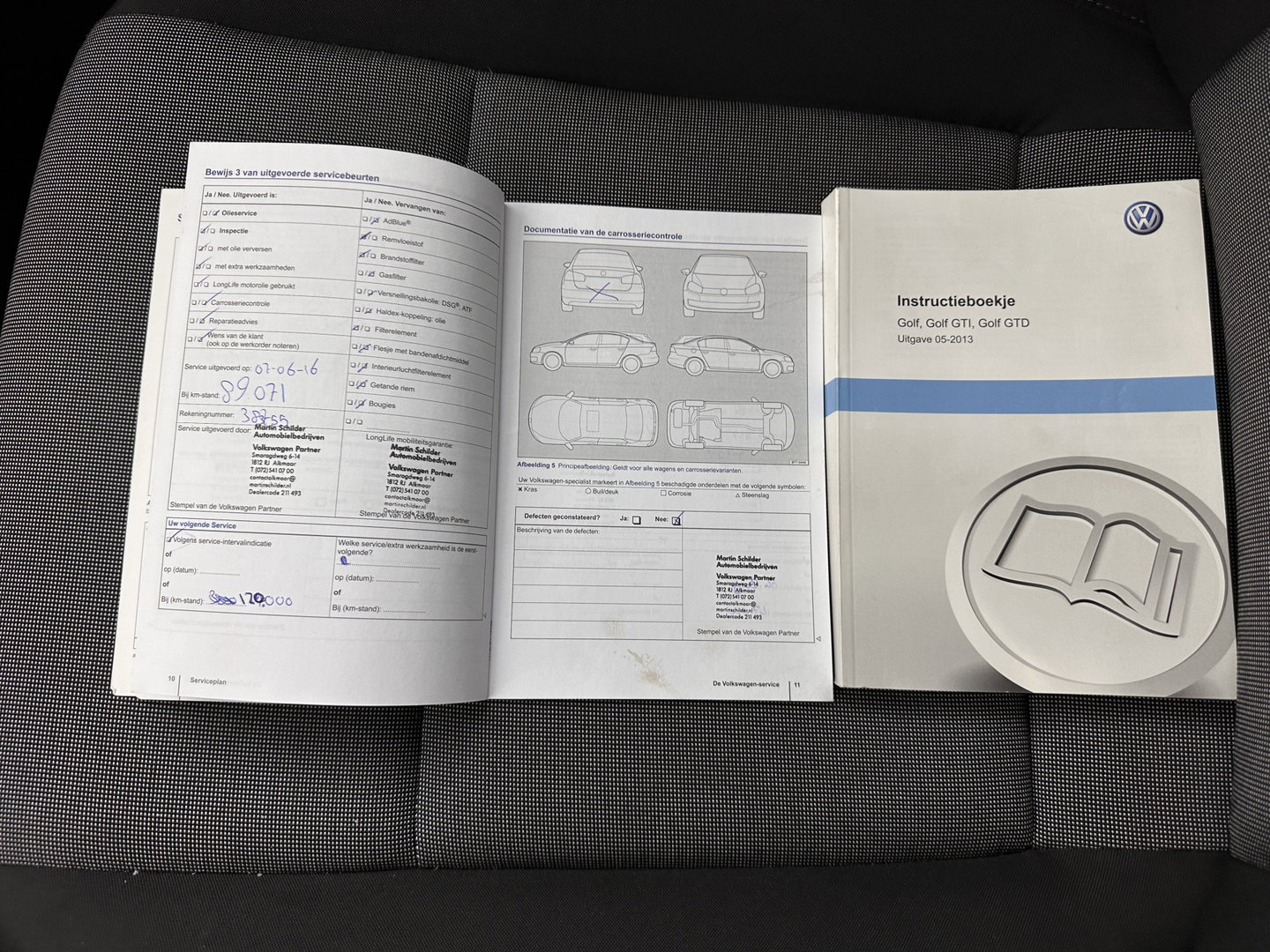Volkswagen Golf 1.6 TDI Trendline BlueMotion (INCL-BTW) *NAVI-FULLMAP | AIRCO | CRUISE | COMFORT-SEATS | PRIVACY-GLASS | 18''ALU*