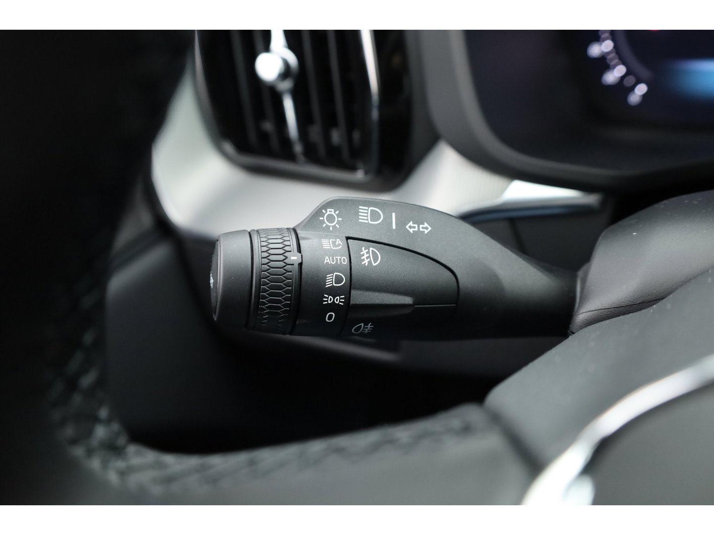 Volvo XC60 T6 Plug-in hybrid Plus Black Edition Pano | H&K | Mem. Seats | 360Cam | Blis | Pilot Assist | 21'' |
