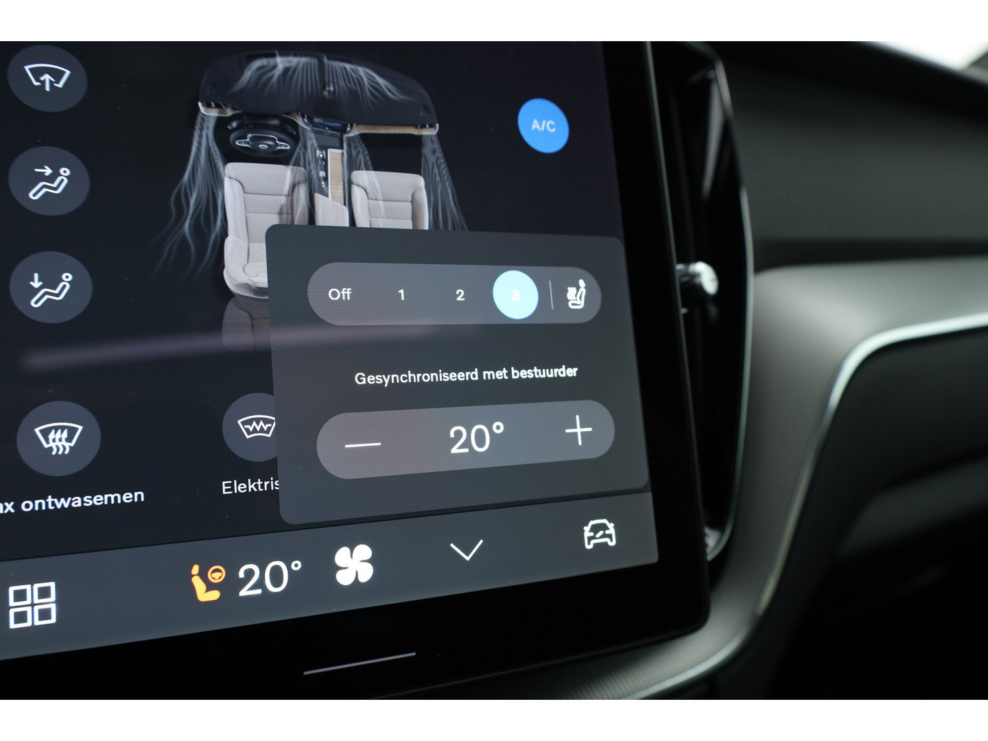 Volvo XC60 T6 Plug-in hybrid Plus Black Edition Pano | H&K | Mem. Seats | 360Cam | Blis | Pilot Assist | 21'' |
