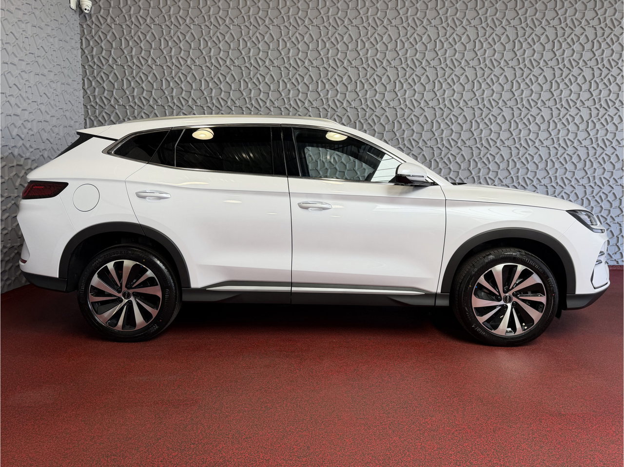 BYD SEAL U