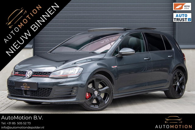 Volkswagen Golf - 2.0 TSI GTI Performance PANO CAMERA LEDER ACC