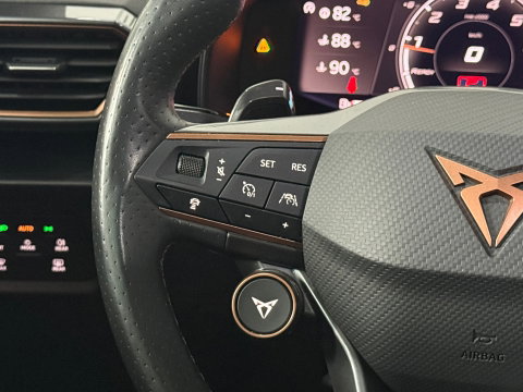 CUPRA Formentor 2.0 TSI 4DRIVE*Pano*Beats*Carbon*Brembo*Supersport