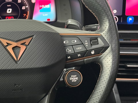 CUPRA Formentor 2.0 TSI 4DRIVE*Pano*Beats*Carbon*Brembo*Supersport
