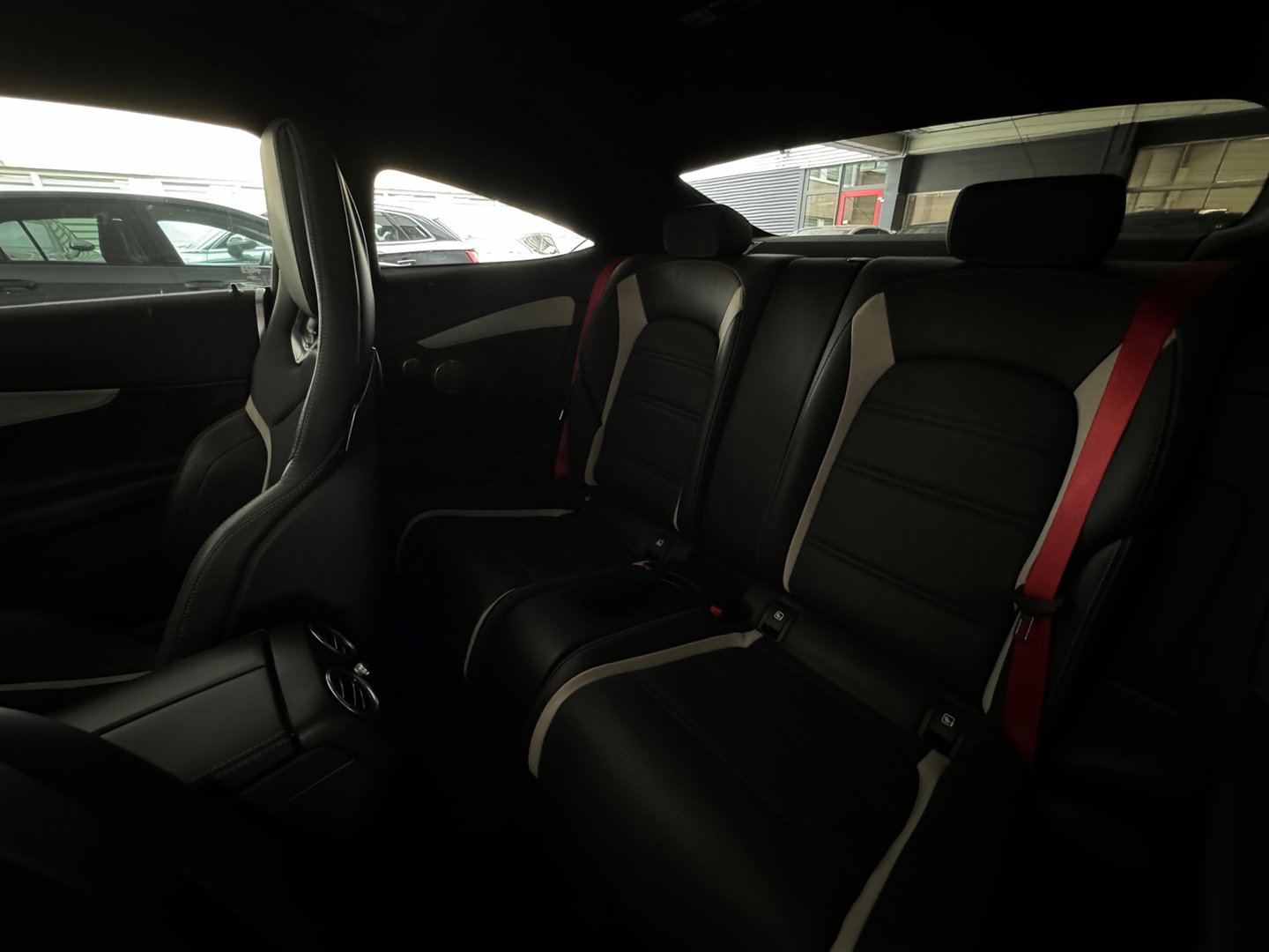 Mercedes-Benz C-Klasse Coupé AMG 63 S Premium+ Pano|Kuip|Burmester