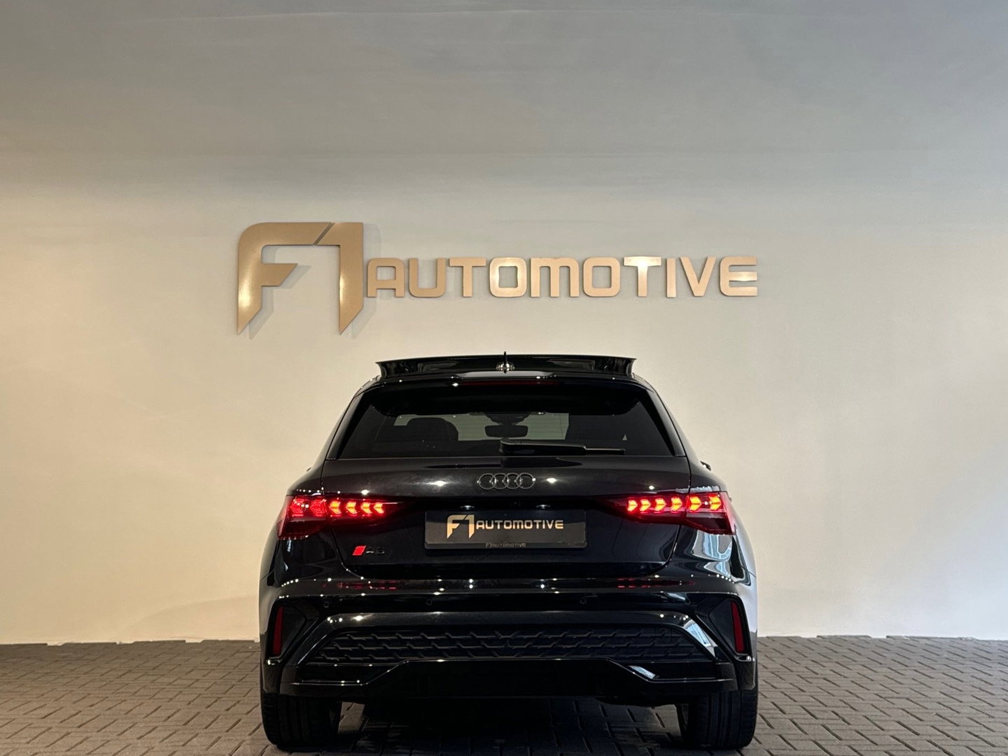 Audi A3 SPORTBACK 35 TFSI S Line Pano|RS Seat|Sfeer|Matrix