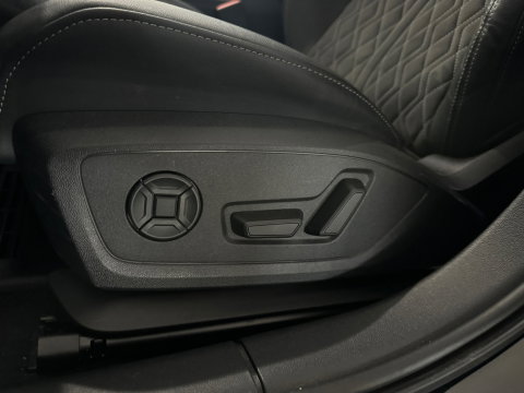 Audi A3 SPORTBACK 35 TFSI S Line Pano|RS Seat|Sfeer|Matrix