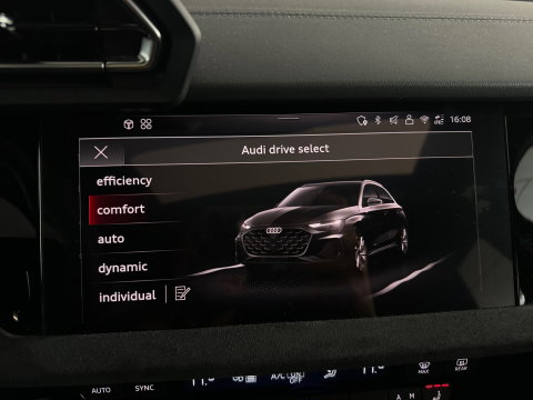 Audi A3 SPORTBACK 35 TFSI S Line Pano|RS Seat|Sfeer|Matrix