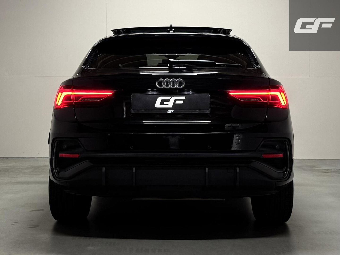 Audi Q3 Sportback 45 TFSIe S-Line Pano Leer Sfeer 360° CarPlay