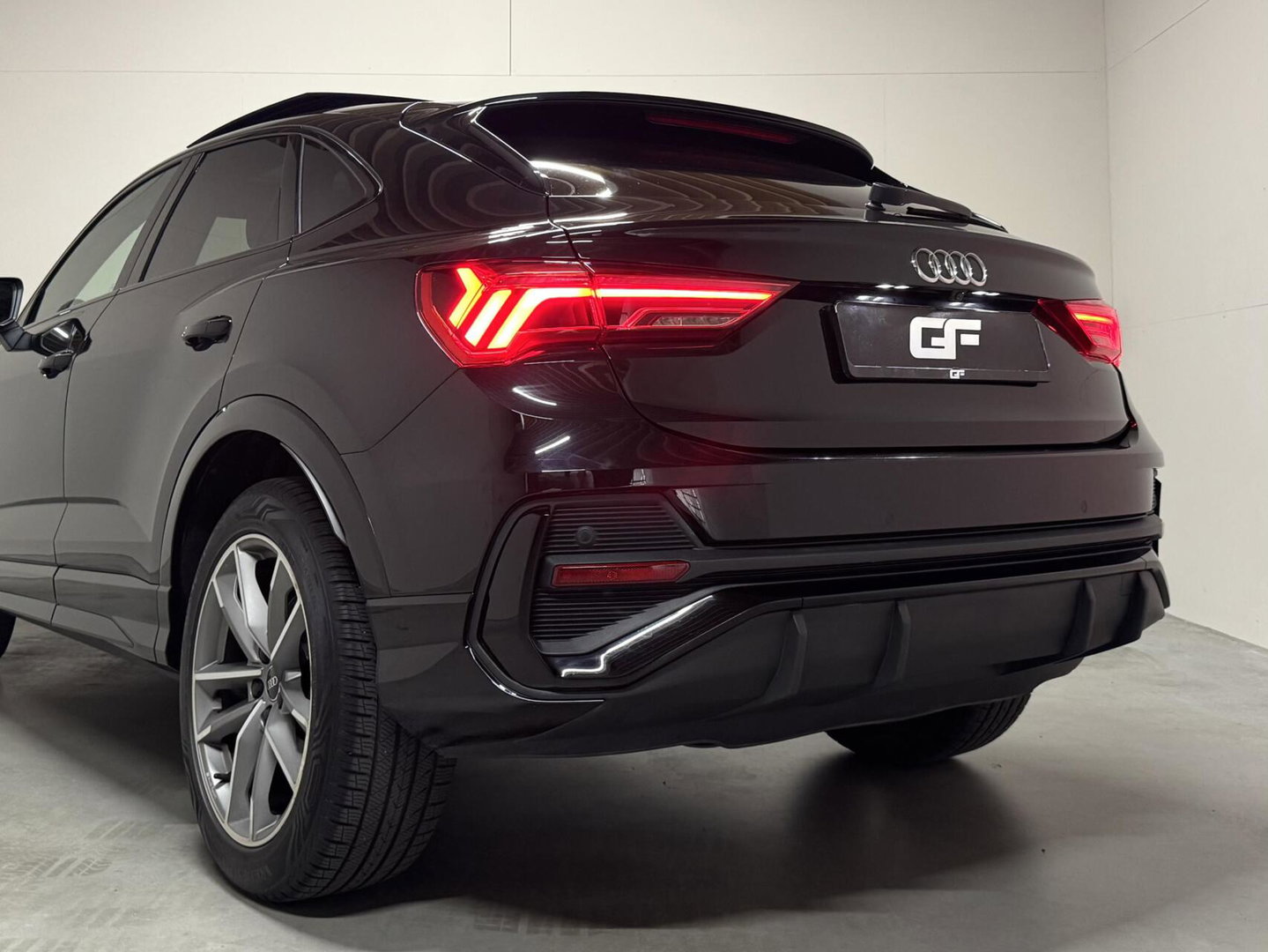 Audi Q3 Sportback 45 TFSIe S-Line Pano Leer Sfeer 360° CarPlay