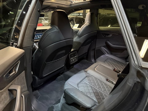 Audi Q8 60 TFSI e quattro S Line Competition Pano|RS Seat|HU