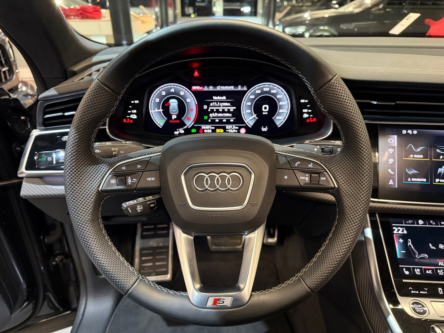 Audi Q8 60 TFSI e quattro S Line Competition Pano|RS Seat|HU