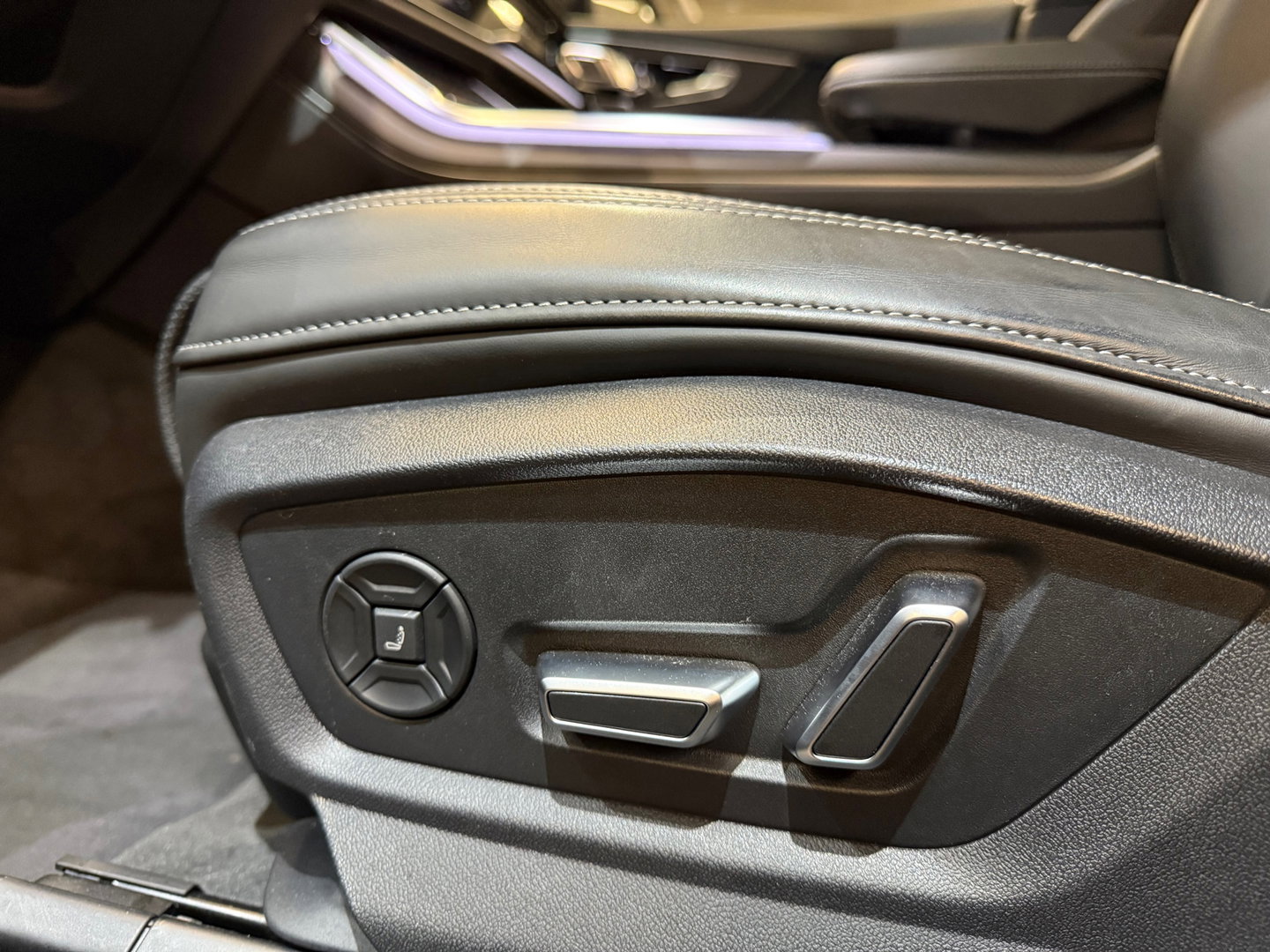 Audi Q8 60 TFSI e quattro S Line Competition Pano|RS Seat|HU