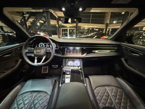 Audi Q8 60 TFSI e quattro S Line Competition Pano|RS Seat|HU