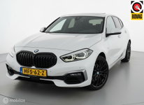 BMW 1 Serie - 118i M Sport|PANO|STOELVERW|LED|CARPLAY|CRUISE