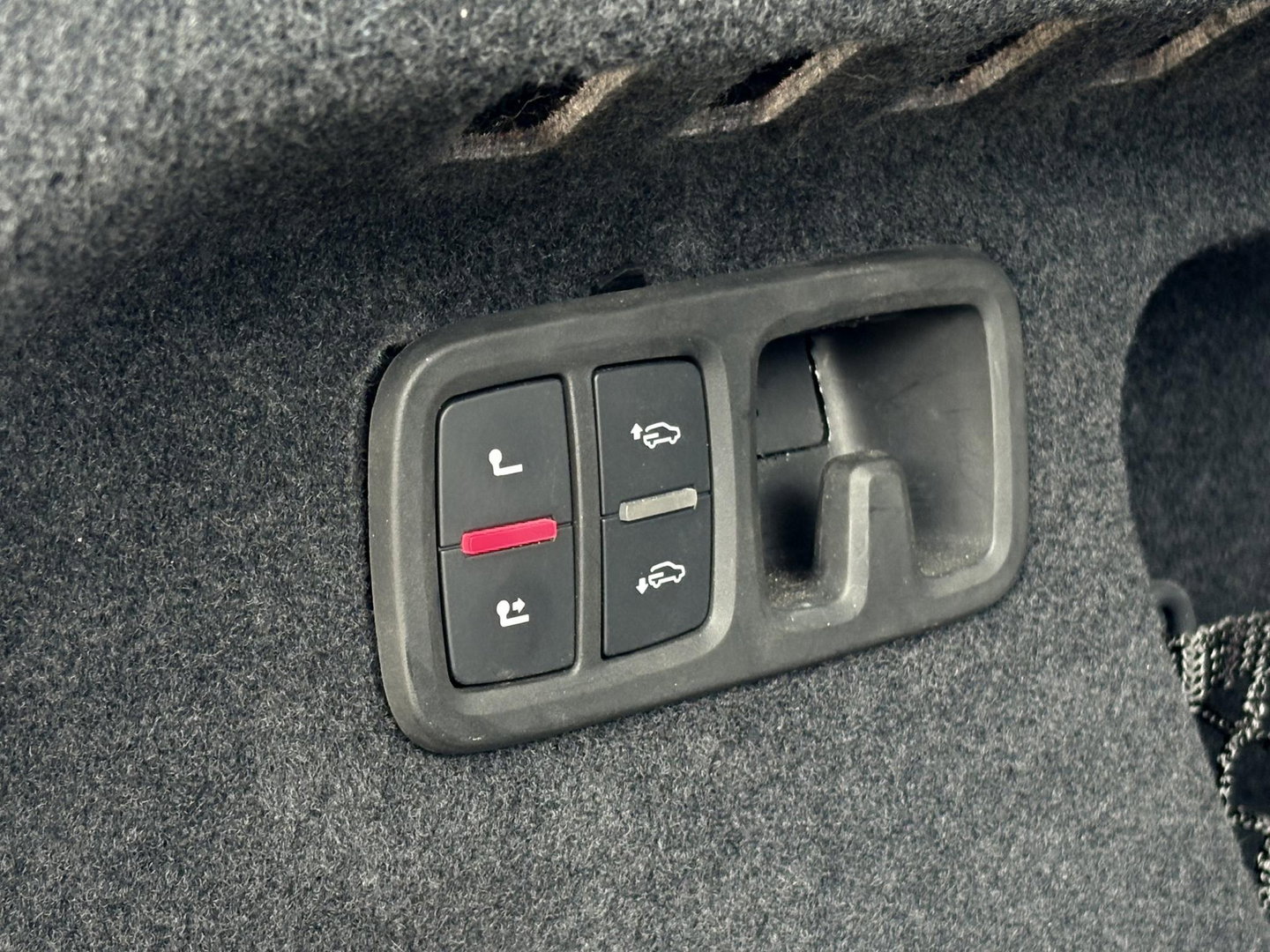 Audi SQ8 4.0 TDI SQ8 quattro | UNIEK | GRIJS KENTEKEN | 3500KG TREKHAAK | BOMVOL! | PANO | DIGI COCKPIT | ADAPTIVE | LED
