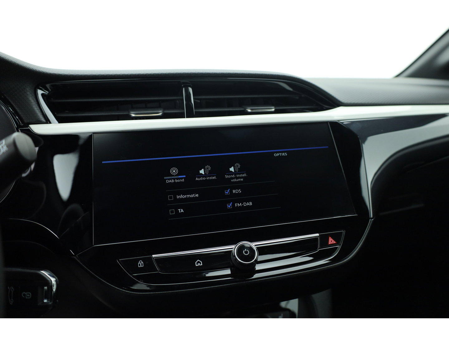 Opel Corsa 1.2 Turbo Hybrid GS 110pk! | Digi. Dashboard | Apple CarPlay | Stoel- Stuurverw. | Camera | Cruise Ctrl. | LED