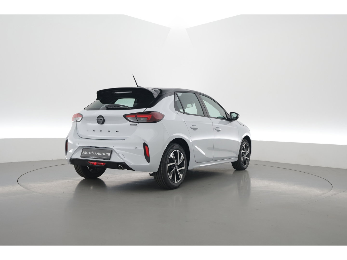 Opel Corsa 1.2 Turbo Hybrid GS 110pk! | Digi. Dashboard | Apple CarPlay | Stoel- Stuurverw. | Camera | Cruise Ctrl. | LED