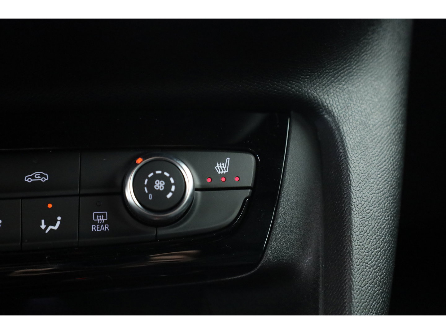 Opel Corsa 1.2 Turbo Hybrid GS 110pk! | Digi. Dashboard | Apple CarPlay | Stoel- Stuurverw. | Camera | Cruise Ctrl. | LED