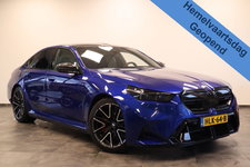 BMW M5 - 5-serie Carbon Pack Co-Pilot Live Cockpit  Professional 1st eigenaar NAP * Hemelvaartsdag geopend van 12:00 tot 17:00u *