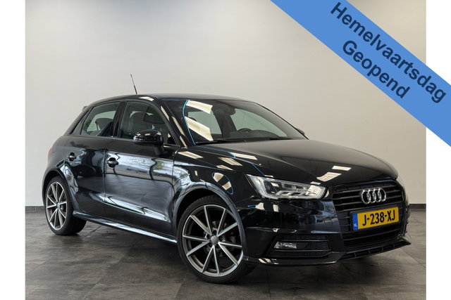 Audi A1 Sportback - 1.0 TFSI Advance Sport S-line Panoramadak Navigatie  * Hemelvaartsdag geopend van 12:00 tot 17:00u *