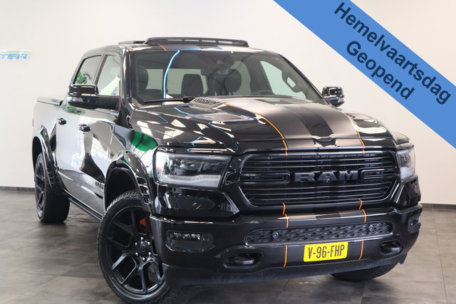 Dodge Ram 1500 - 5.7 V8 4x4 Crew Cab Limited ACC Head-UP Side steps NL Auto 401PK VCP * Hemelvaartsdag geopend van 12:00 tot 17:00u *