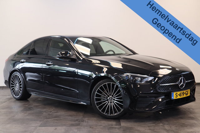 Mercedes-Benz C-Klasse - 300 4MATIC AMG Line Burmester ACC Lane Assist Camera * Hemelvaartsdag geopend van 12:00 tot 17:00u *
