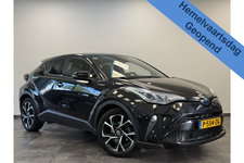 Toyota C-HR - 1.8 Hybrid Dynamic Carplay ECC Privacy glass Keyless Go PDC