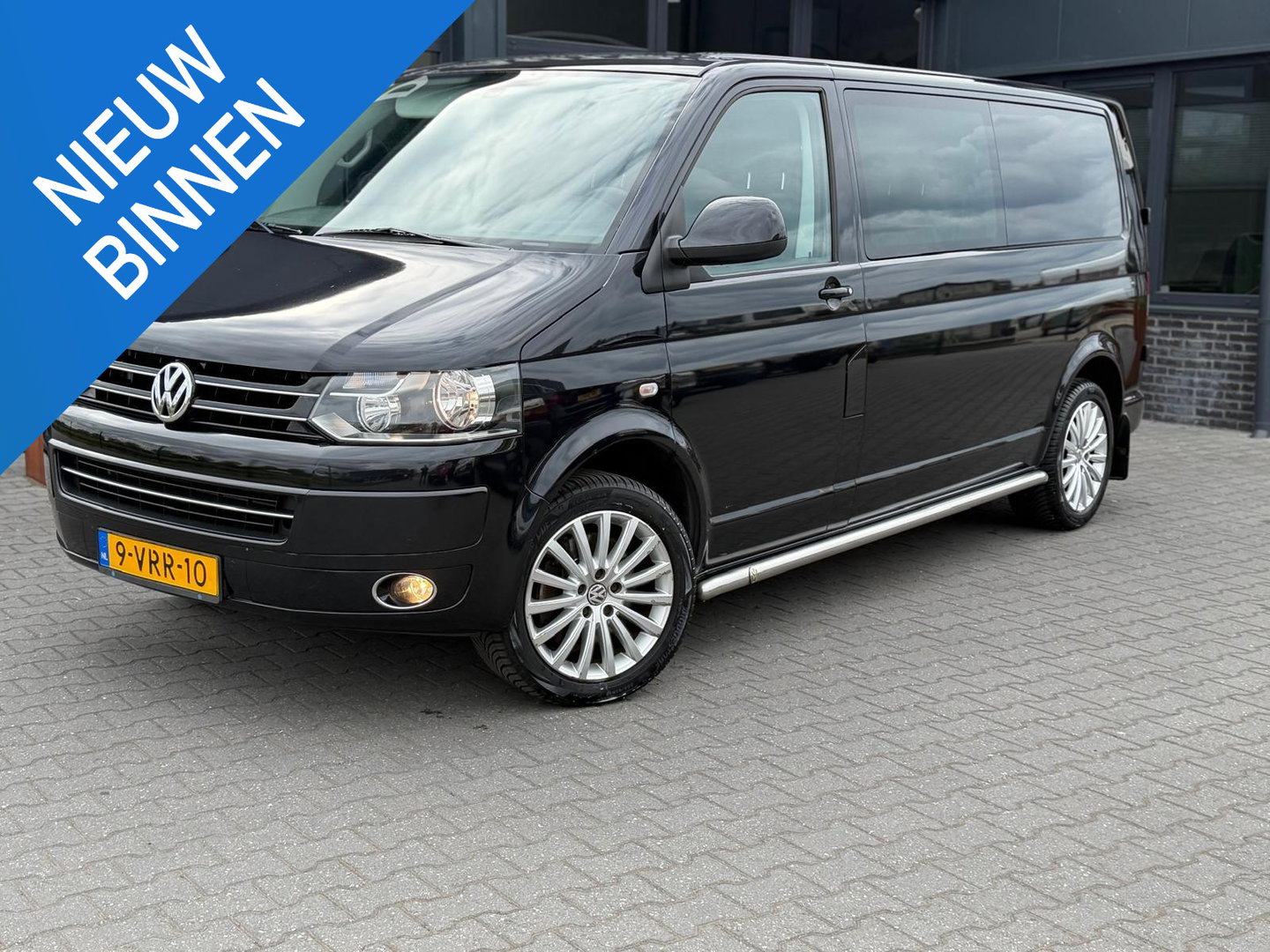 Volkswagen Transporter 2.0 TDI L2H1 DC Automaat Leer Zwart