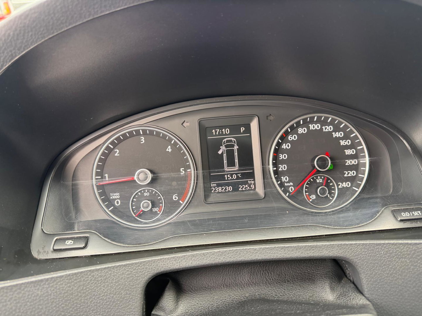 Volkswagen Transporter 2.0 TDI L2H1 DC Automaat Leer Zwart