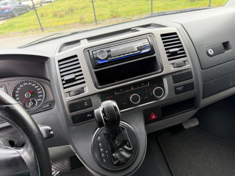 Volkswagen Transporter 2.0 TDI L2H1 DC Automaat Leer Zwart