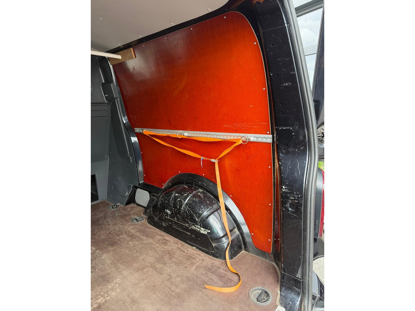 Volkswagen Transporter 2.0 TDI L2H1 DC Automaat Leer Zwart