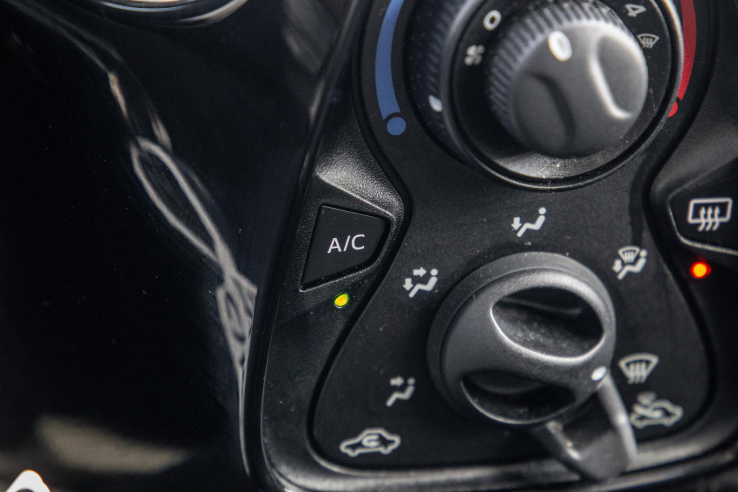 Citroën C1 1.0 e-VTi Airscape Shine CABRIO / AIRCO / N.A.P / CAMERA / CRUISE CONTROLE