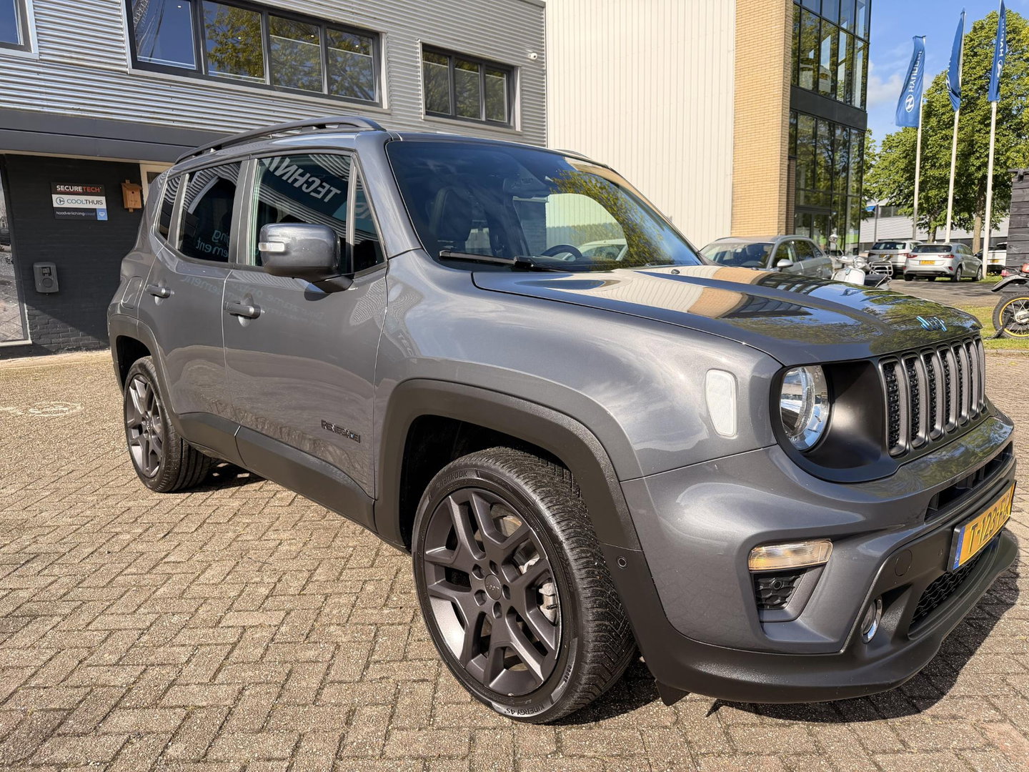 Jeep Renegade 4xe 240 Plug-in Hybrid Electric Limited Plug-in l Leder l trekhaak l keyless l Full Options