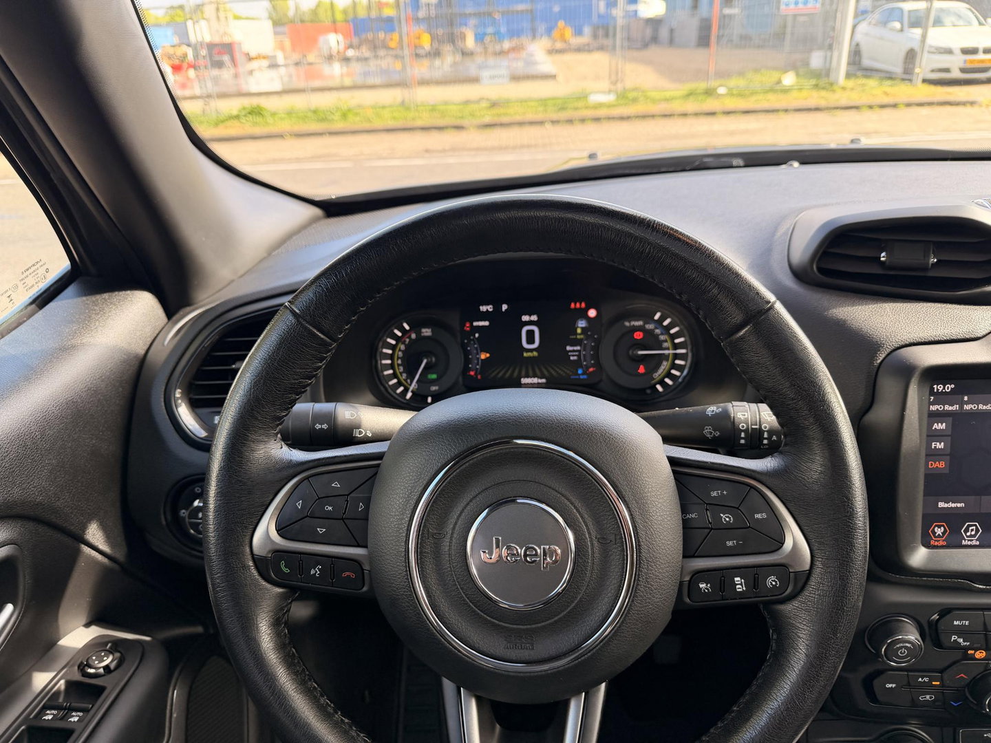 Jeep Renegade 4xe 240 Plug-in Hybrid Electric Limited Plug-in l Leder l trekhaak l keyless l Full Options