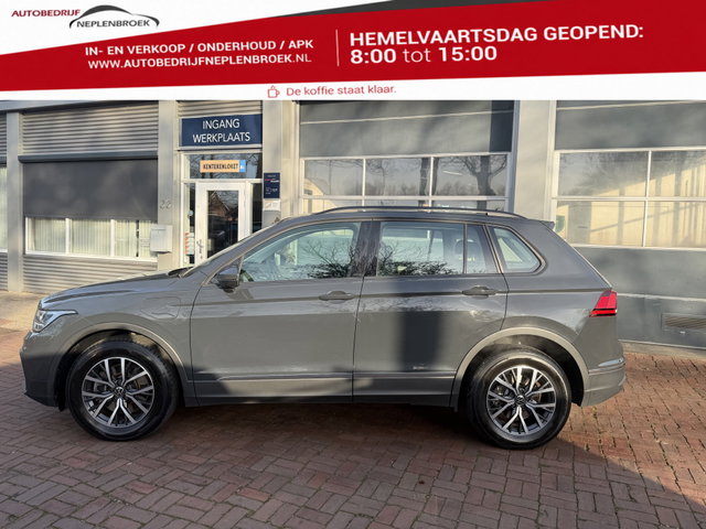 Volkswagen Tiguan - 1.4 TSI eHybrid R-Line Business+ Bj 2022 204pk Km 1e eigenaar !!