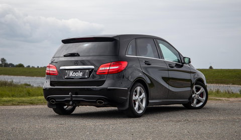 Mercedes-Benz B-Klasse 180 Ambition AUTOMAAT / CRUISE CONTROLE / NAVI / TREKHAAK / LEER