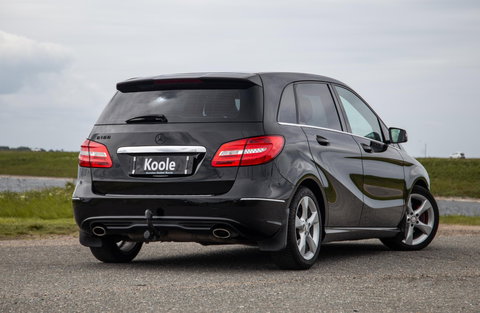 Mercedes-Benz B-Klasse 180 Ambition AUTOMAAT / CRUISE CONTROLE / NAVI / TREKHAAK / LEER