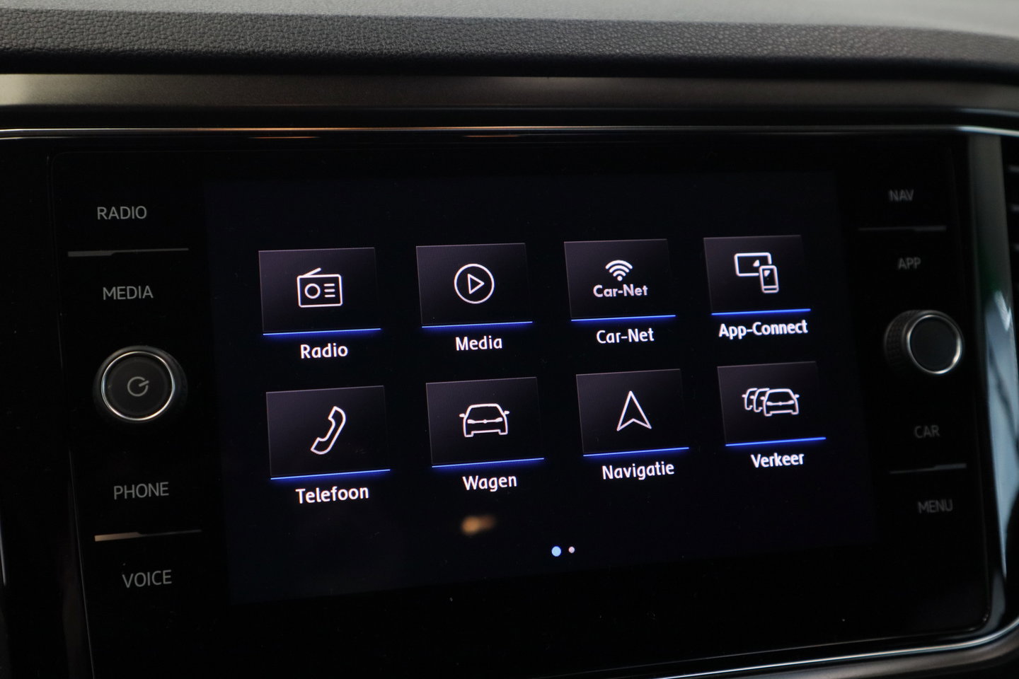 Volkswagen T-Roc 1.0 TSI Style PDC Camera ACC Navi 24 Maanden garantie* (Vraag naar de voorwaarden)