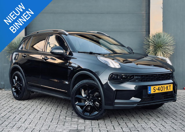 Lynk & Co 01 - 1.5/Pano/Navi/Camera/BlackStyle