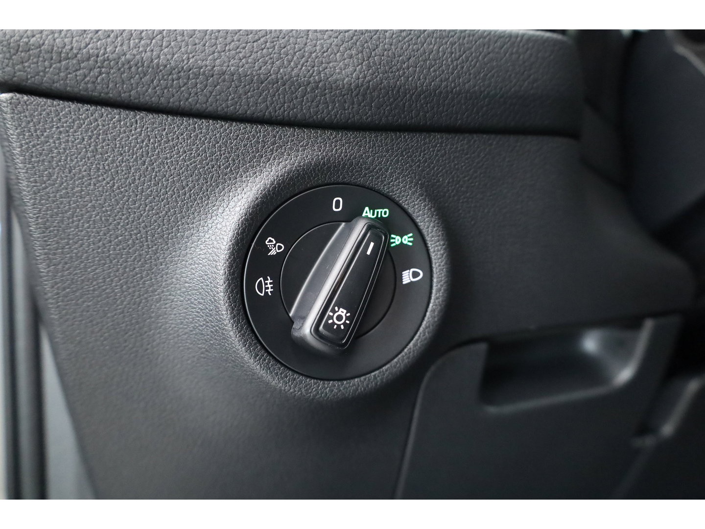 Škoda Kodiaq 1.5 TSI Sportline Business DSG | Adapt. Cruise | Pano | Apple CarPlay | Stoelverw. Voor + Achter | Camera | Memory