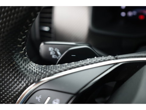 Škoda Kodiaq 1.5 TSI Sportline Business DSG | Adapt. Cruise | Pano | Apple CarPlay | Stoelverw. Voor + Achter | Camera | Memory