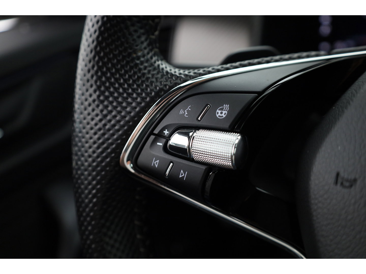 Škoda Kodiaq 1.5 TSI Sportline Business DSG | Adapt. Cruise | Pano | Apple CarPlay | Stoelverw. Voor + Achter | Camera | Memory