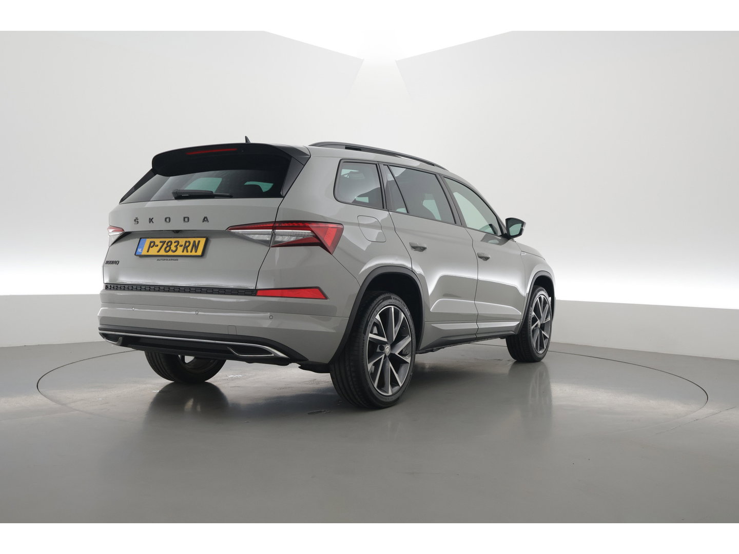 Škoda Kodiaq 1.5 TSI Sportline Business DSG | Adapt. Cruise | Pano | Apple CarPlay | Stoelverw. Voor + Achter | Camera | Memory