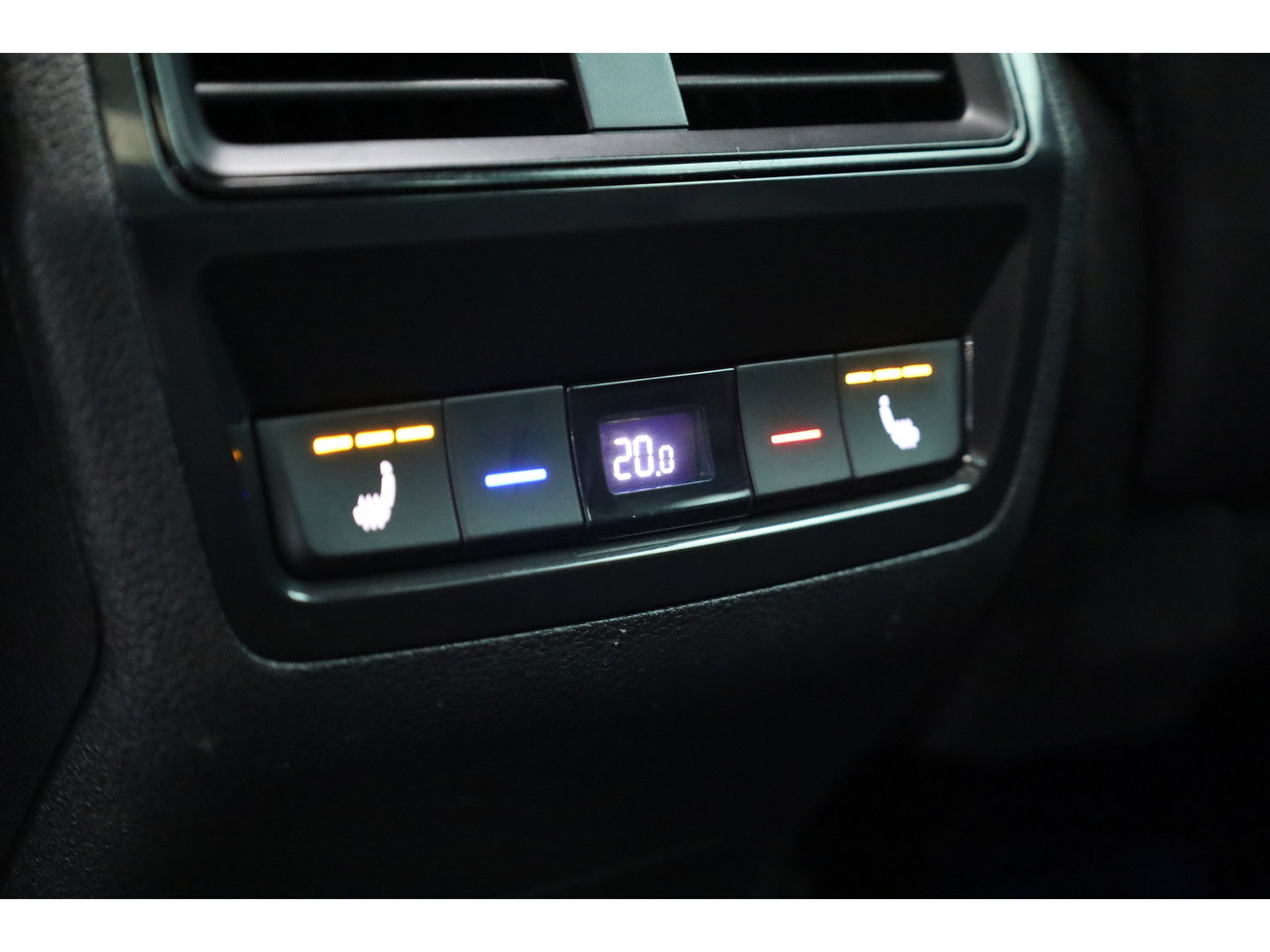 Škoda Kodiaq 1.5 TSI Sportline Business DSG | Adapt. Cruise | Pano | Apple CarPlay | Stoelverw. Voor + Achter | Camera | Memory