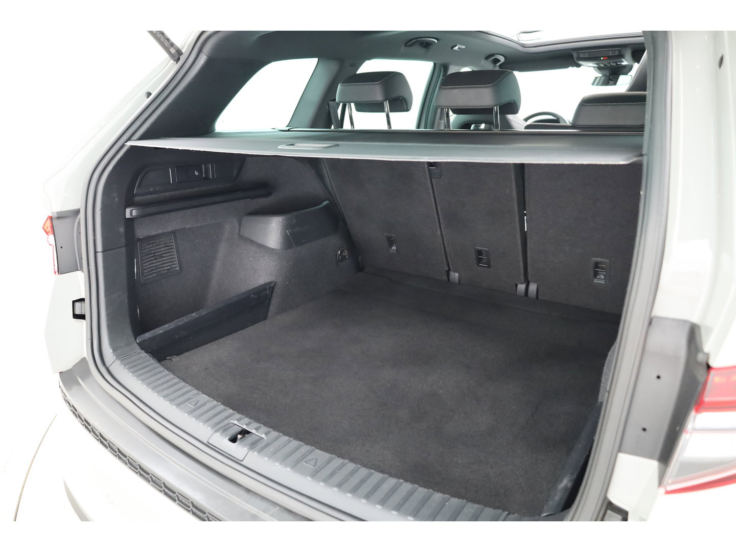 Škoda Kodiaq 1.5 TSI Sportline Business DSG | Adapt. Cruise | Pano | Apple CarPlay | Stoelverw. Voor + Achter | Camera | Memory