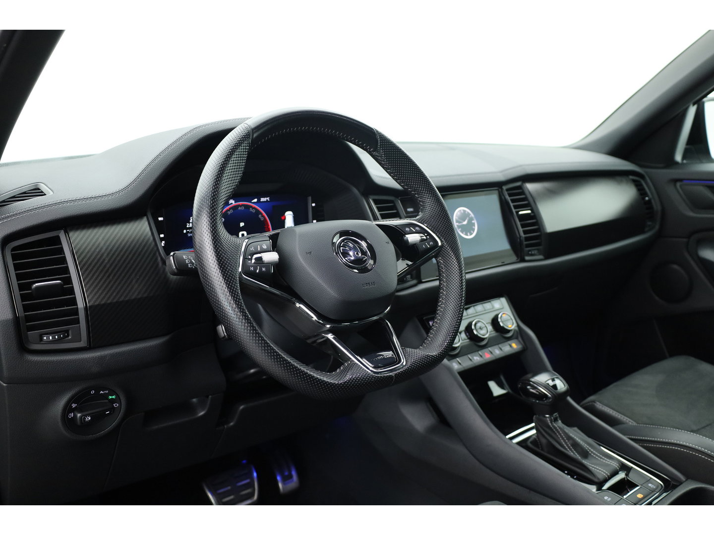 Škoda Kodiaq 1.5 TSI Sportline Business DSG | Adapt. Cruise | Pano | Apple CarPlay | Stoelverw. Voor + Achter | Camera | Memory