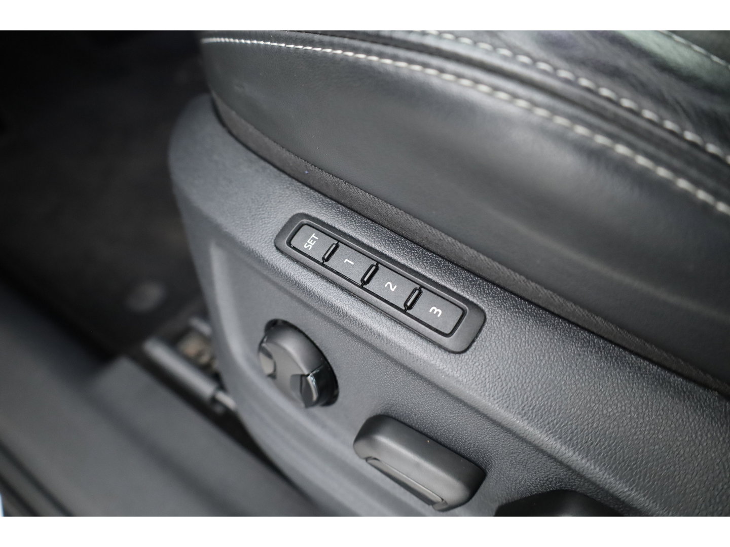Škoda Kodiaq 1.5 TSI Sportline Business DSG | Adapt. Cruise | Pano | Apple CarPlay | Stoelverw. Voor + Achter | Camera | Memory