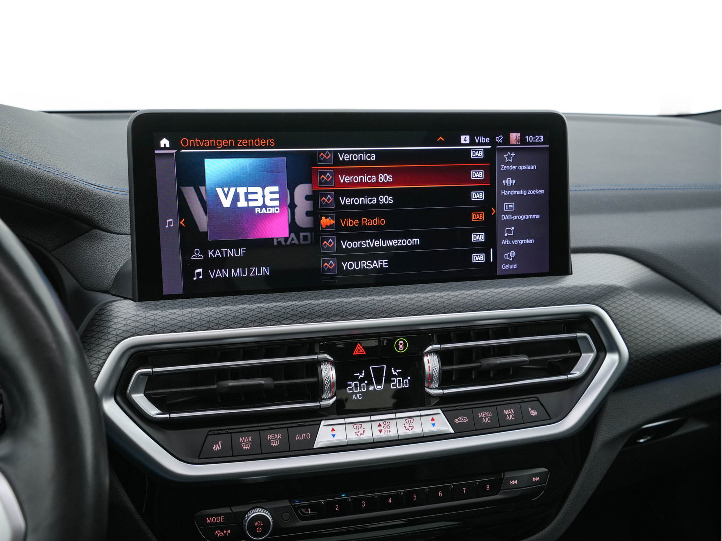 BMW iX3 High Executive 80 kWh Facelift [ 3-Fase-11kW) ] {SOH-100%} (INCL-BTW) Aut. *PANO | LEATHER | ADAPTIVE-CRUISE | FULL-LED | HARMAN/KARDON | TOPVIEW | MEMORY-PACK | BLINDSPOT | DIGI-COCKPIT | HEATED-COMFORTSEATS | DAB+ | NAVI-FULLMAP | HEAD-UP | 20''ALU