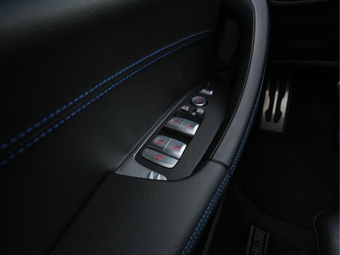 BMW iX3 High Executive 80 kWh Facelift [ 3-Fase-11kW) ] {SOH-100%} (INCL-BTW) Aut. *PANO | LEATHER | ADAPTIVE-CRUISE | FULL-LED | HARMAN/KARDON | TOPVIEW | MEMORY-PACK | BLINDSPOT | DIGI-COCKPIT | HEATED-COMFORTSEATS | DAB+ | NAVI-FULLMAP | HEAD-UP | 20''ALU