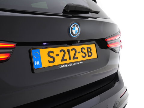 BMW iX3 High Executive 80 kWh Facelift [ 3-Fase-11kW) ] {SOH-100%} (INCL-BTW) Aut. *PANO | LEATHER | ADAPTIVE-CRUISE | FULL-LED | HARMAN/KARDON | TOPVIEW | MEMORY-PACK | BLINDSPOT | DIGI-COCKPIT | HEATED-COMFORTSEATS | DAB+ | NAVI-FULLMAP | HEAD-UP | 20''ALU